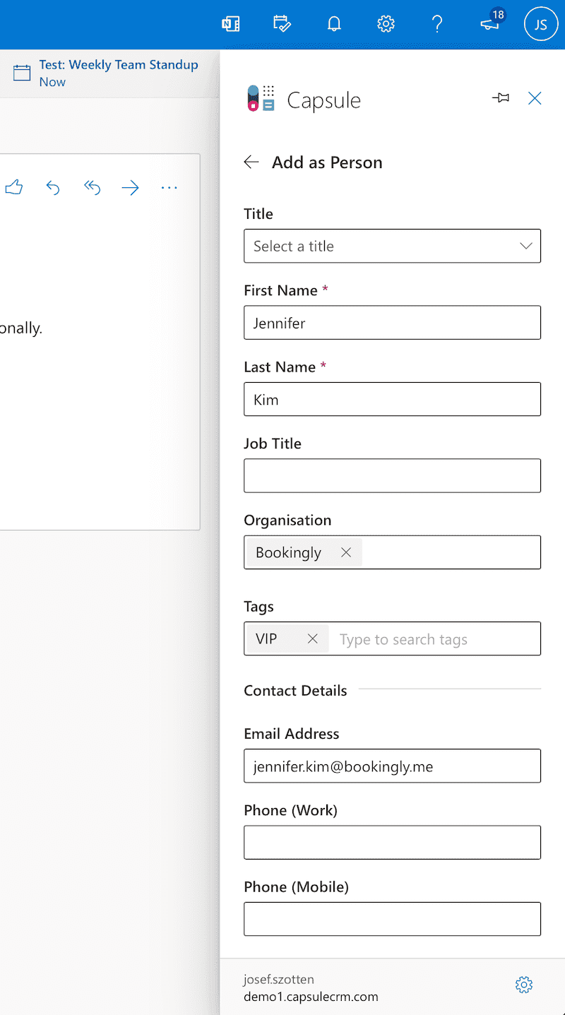 complemento do Capsule para Outlook mostrando os campos disponíveis para preenchimento ao criar uma nova pessoa