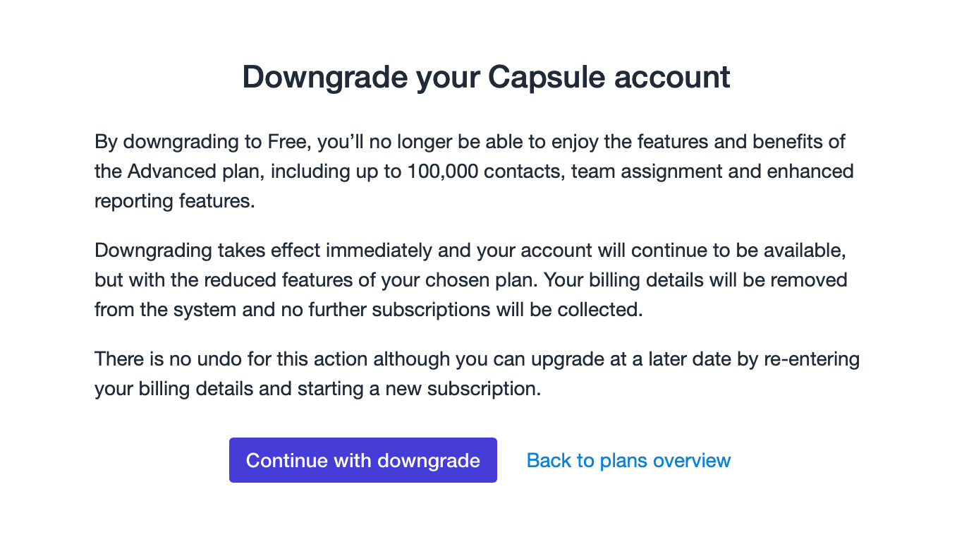 Mensagem para descrever as implicações do downgrade da conta com uma opção para continuar com o downgrade ou analisar outras opções de plano